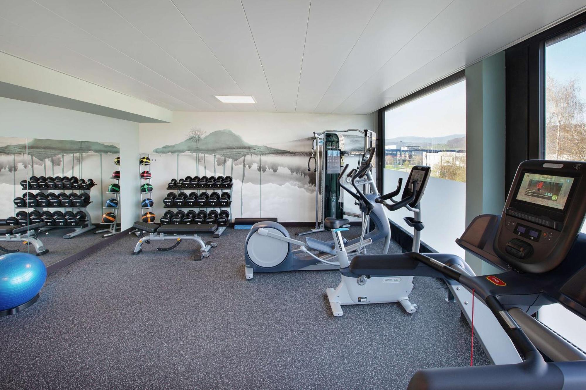 Hilton Garden Zurich Limmattal Hotel 4*